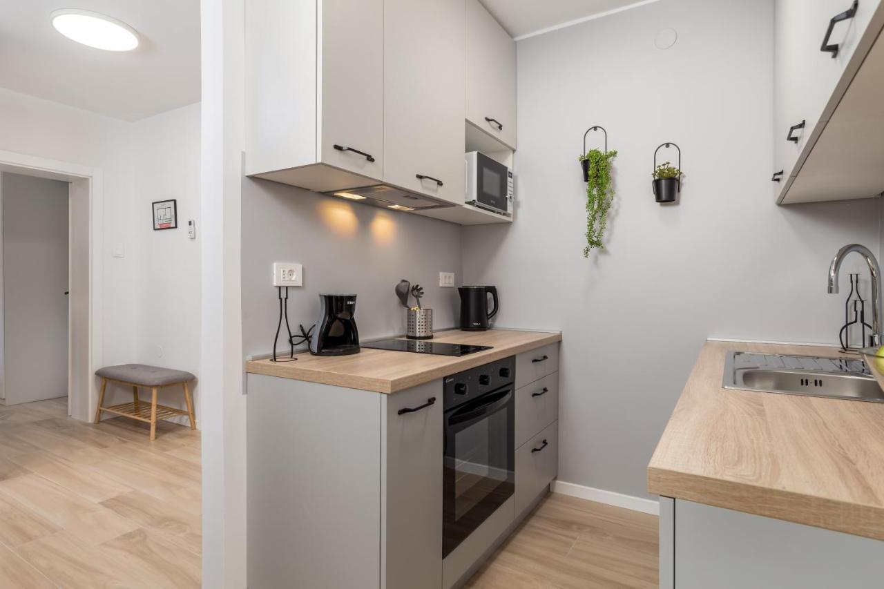 Modern Apartment Di Piu With Free 20M2 Garage Parking Fiume Kültér fotó